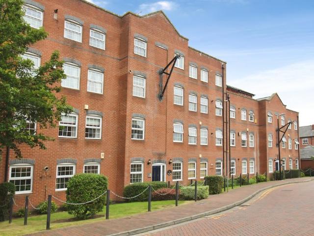 Apartment for rent in Salford Quays, Salford