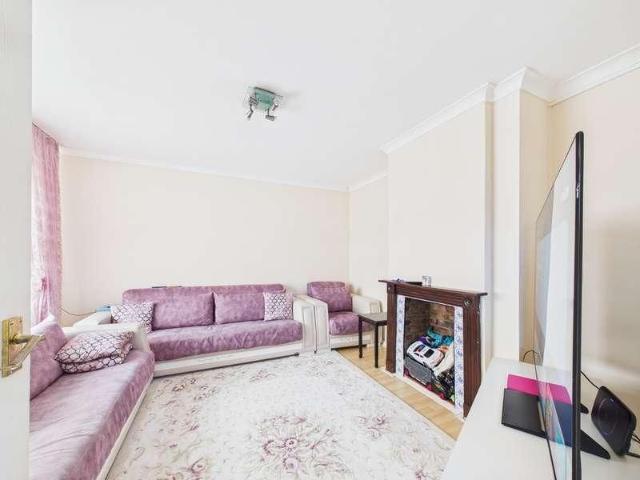 House for rent in St. Dunstan's, The Bridge