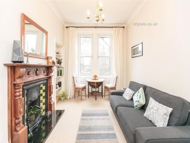 Flat for rent in Shandon, Merchiston