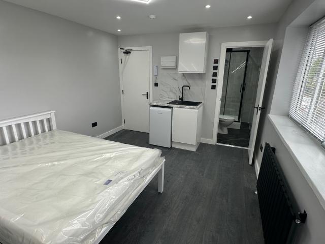 Room for rent in Slough
