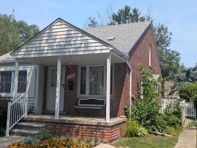 House for sale in Southgate