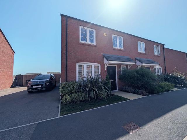 House for rent in Ise Lodge, Kettering
