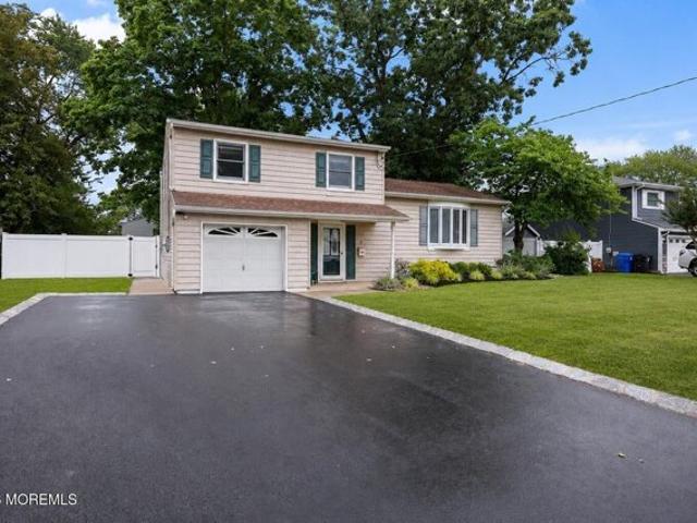House for sale in Monmouth, New Jersey