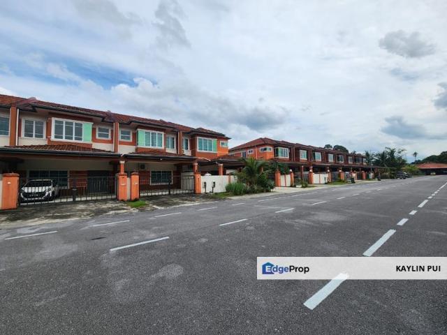 House for sale in Samarahan