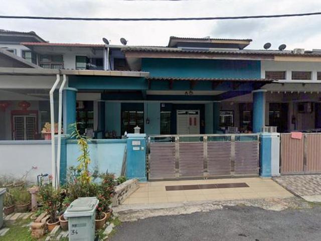Terraced House for sale in Malaka