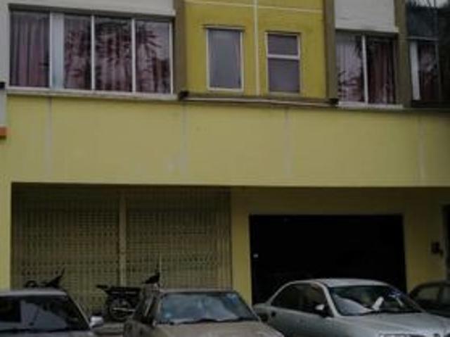 Shop for sale in Langat, Selangor