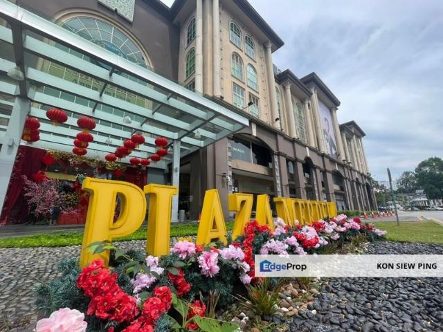 Shop for sale in Kuching
