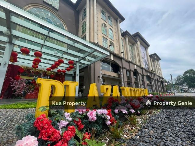 Shop for sale in Kuching