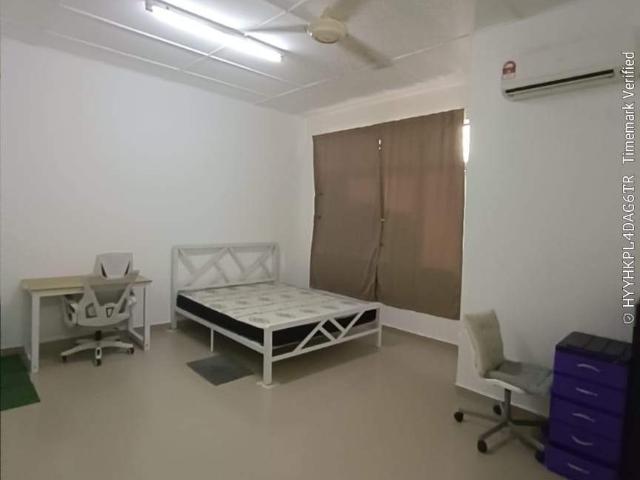 Room for rent in Petaling, Damansara Damai