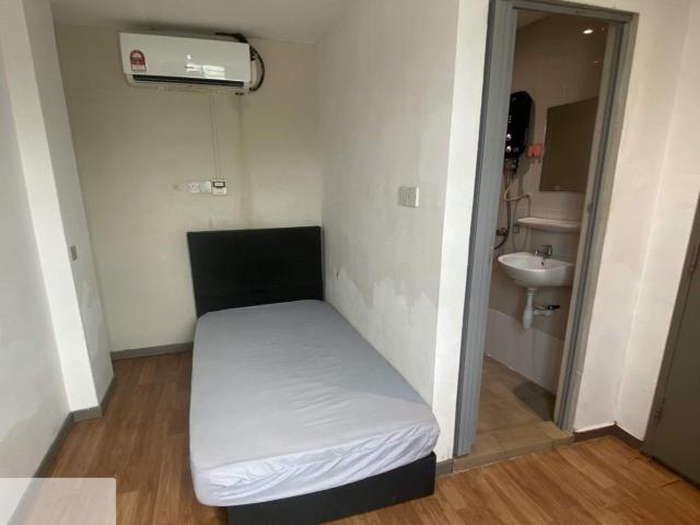 Room for rent in Kepong, Kuala Lumpur