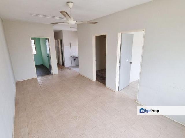 Flat for sale in Langat, Selangor
