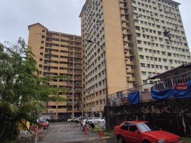 Condominium for rent in Langat, Selangor