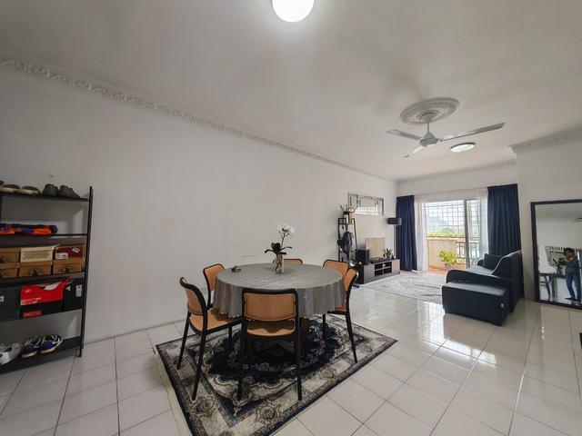 Apartment for sale in Country Heights Damansara, Kuala Lumpur