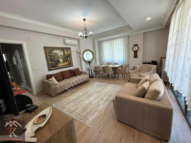 Kadiköy, İstanbul içerisinde satılık mülk