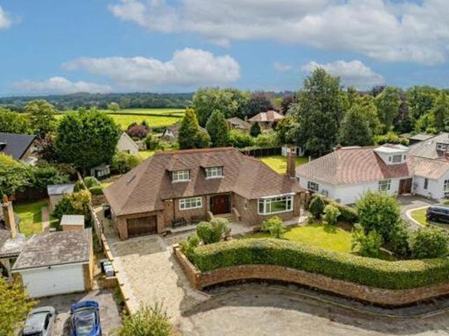 House for sale in Knutsford