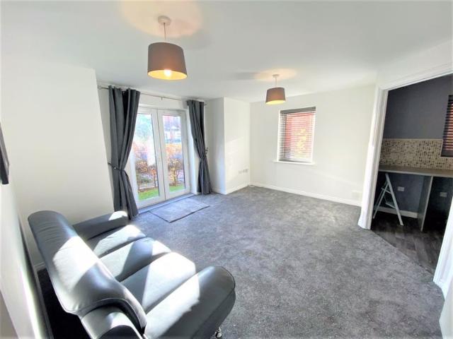 Apartment for rent in Newtown, Salford