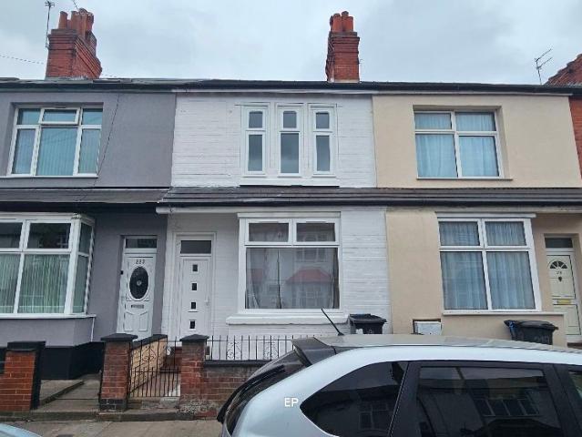 House for rent in Spinney Hills, Old Wharf