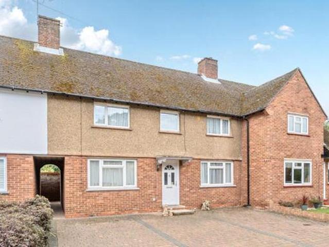 House for sale in Weybridge, Elmbridge