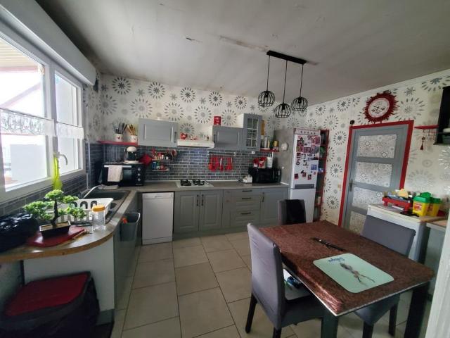 Maison vente à Vierzon, Méreau