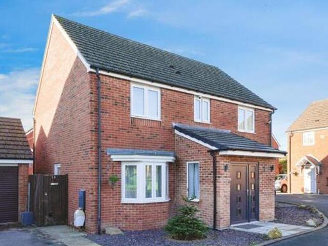 House for sale in Kingsway, Gloucester