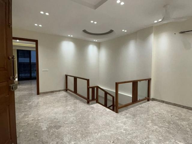 Villa for sale in Deri