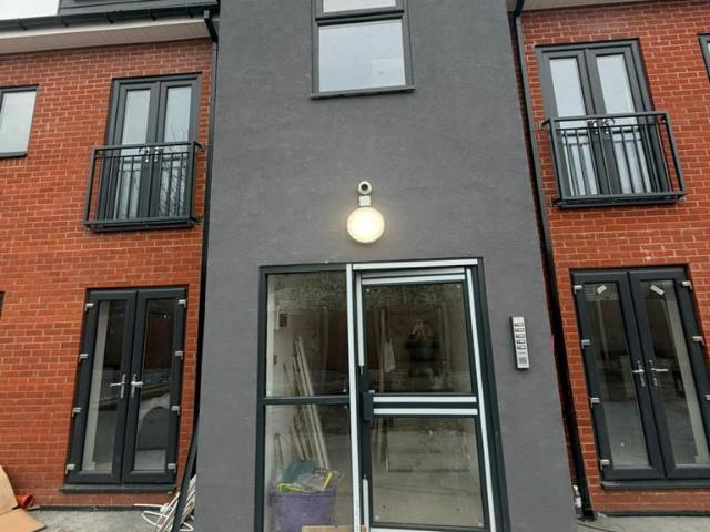Apartment for rent in Fallings Park, Park Village