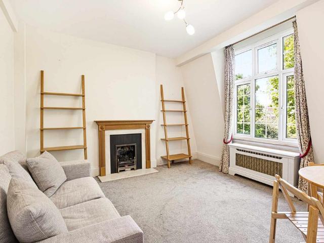 Apartment for rent in Royal Borough of Kensington and Chelsea, Greater London