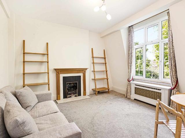 Apartment for rent in Royal Borough of Kensington and Chelsea, Greater London