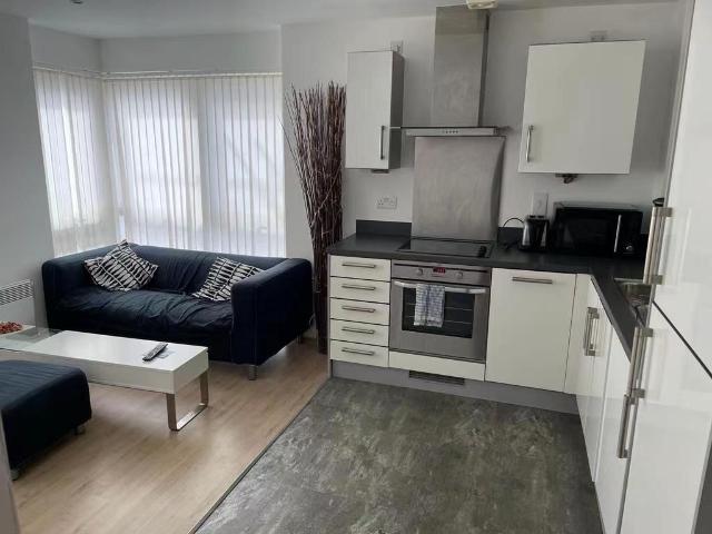 Apartment for rent in Nangreaves, Wales