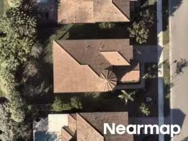 House for sale in Pompano Beach