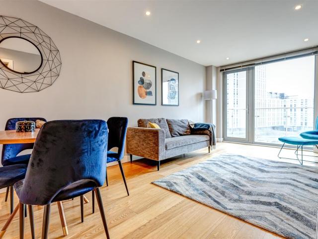 Apartment for rent in Falcon Lodge, Wales