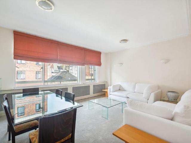 Apartment for rent in Marylebone, Greater London