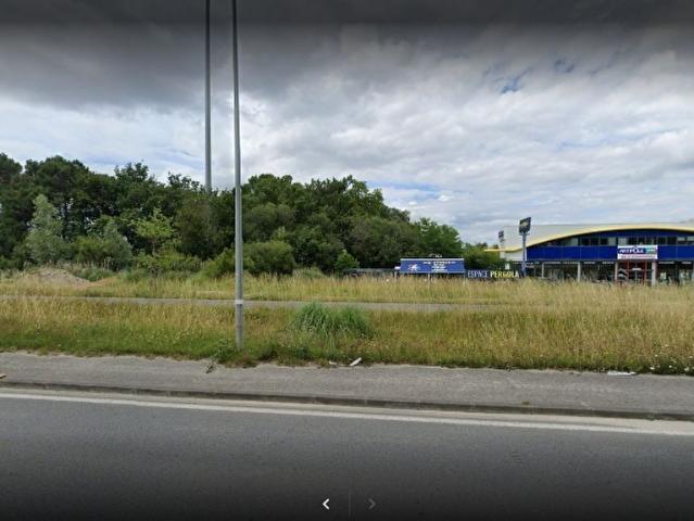 Terrain location à Bordeaux, Mérignac