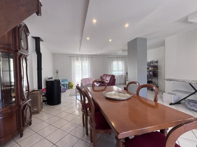 Maison vente à Mérignac, Gironde