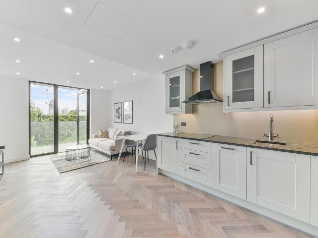 Studio for rent in St. George in the East, Wapping
