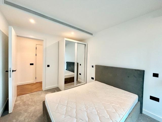 Apartment for rent in St. George in the East, Wapping