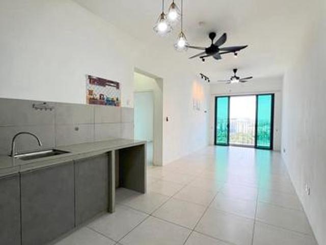 Serviced Residence for sale in Wellesley, Penang