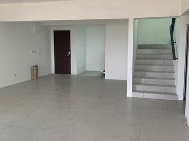 Serviced Residence for sale in Wellesley, Penang