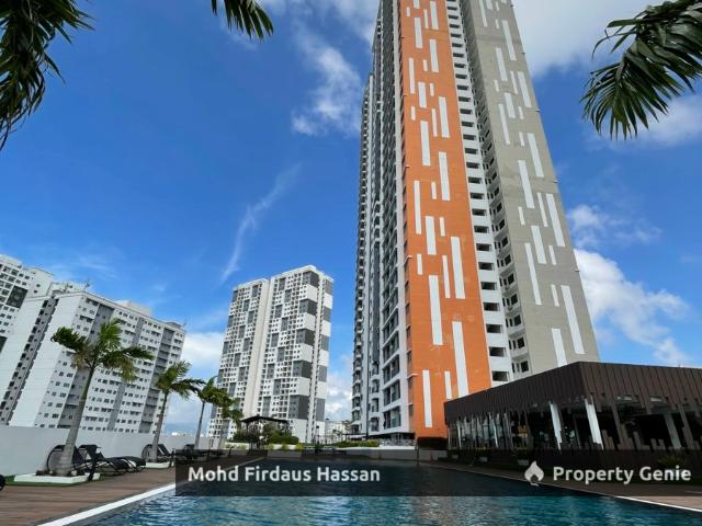 Serviced Residence for sale in Wellesley, Penang