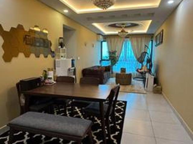 Serviced Residence for sale in Wellesley, Penang