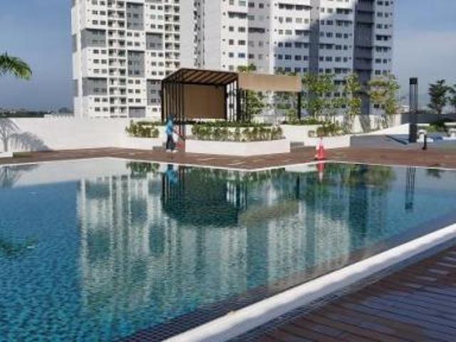 Serviced Residence for sale in Wellesley, Penang