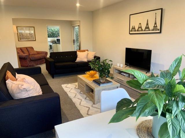 Apartment for rent in Merivale Mall, Fendalton-Waimari-Harewood Community