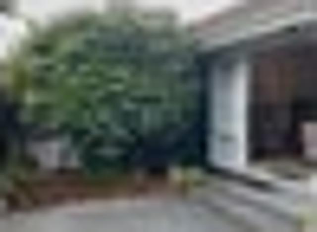 Townhouse for rent in Merivale, Canterbury