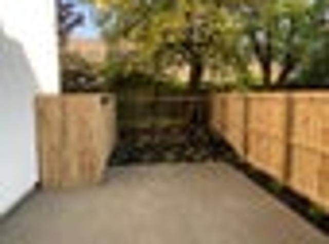 Townhouse for rent in Merivale, Canterbury