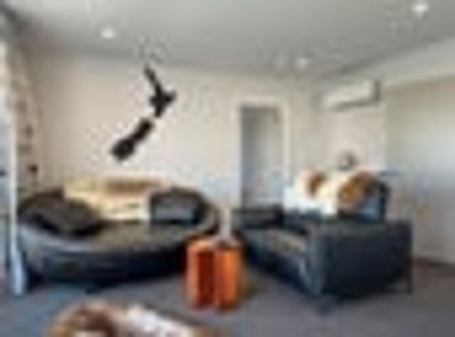 Apartment for rent in Merivale, Canterbury