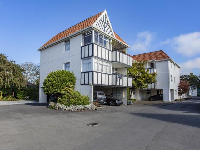 House for rent in Saint Albans, Canterbury