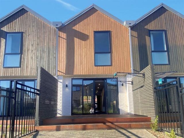 House for rent in Saint Albans, Canterbury