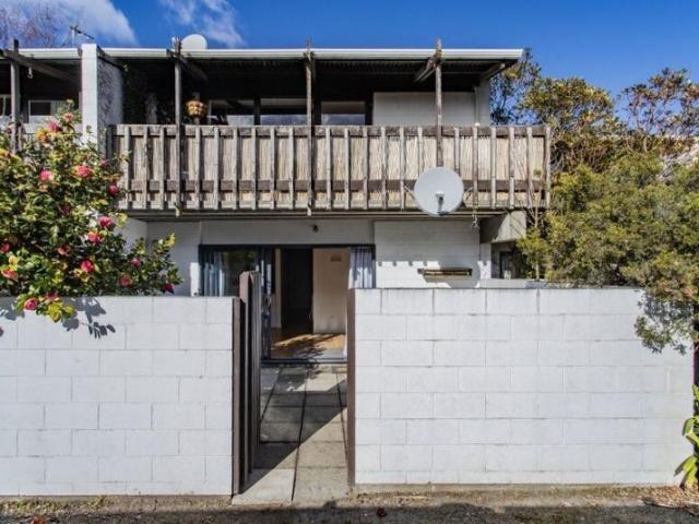 Apartment for rent in Merivale, Canterbury