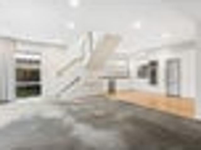 Apartment for rent in Merivale, Canterbury