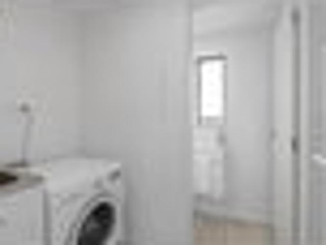Apartment for rent in Merivale, Canterbury